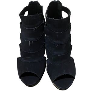 Unlisted by Kenneth Cole Women’s Faux Suede Black Peep Toe Zip Up Heels Sz 8.5
